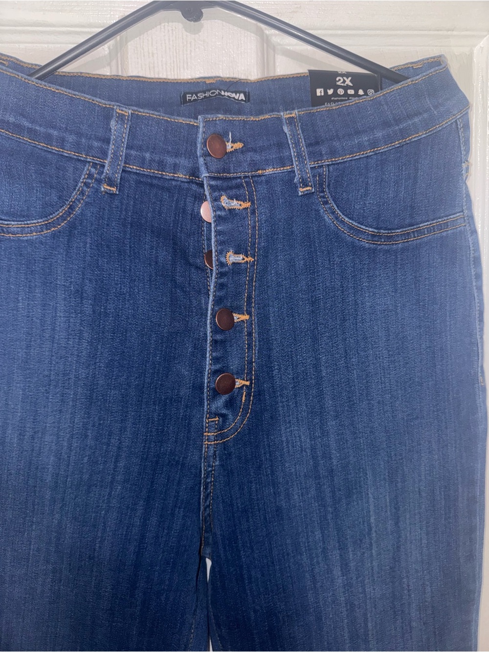Fashion Nova Women's Dark Blue High-Rise Button-Fly Jeans